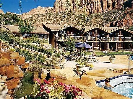 Desert Pearl Inn Спрингдейл Экстерьер фото