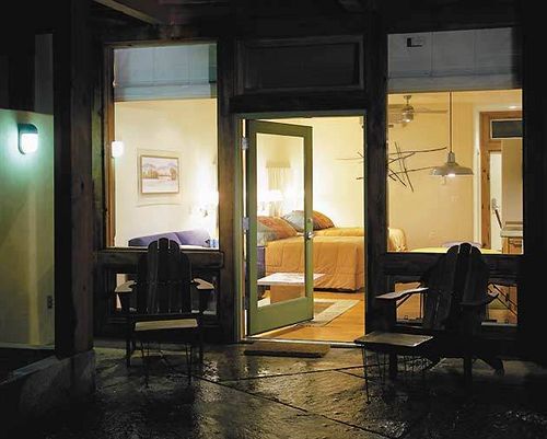 Desert Pearl Inn Спрингдейл Экстерьер фото